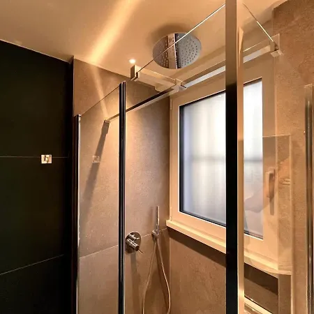 Апартаменты Stunning Penthouse Duomo Experience Милан